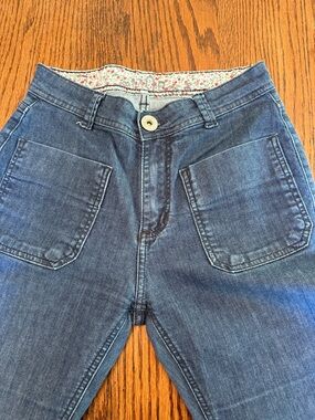 Patch Pocket Flare Jeans Dark Wash Raw Hem Wide Leg Boho Women’s 6 MOB
